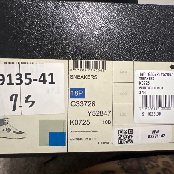 Authentic Chanel Runners - Picture 8 of 8